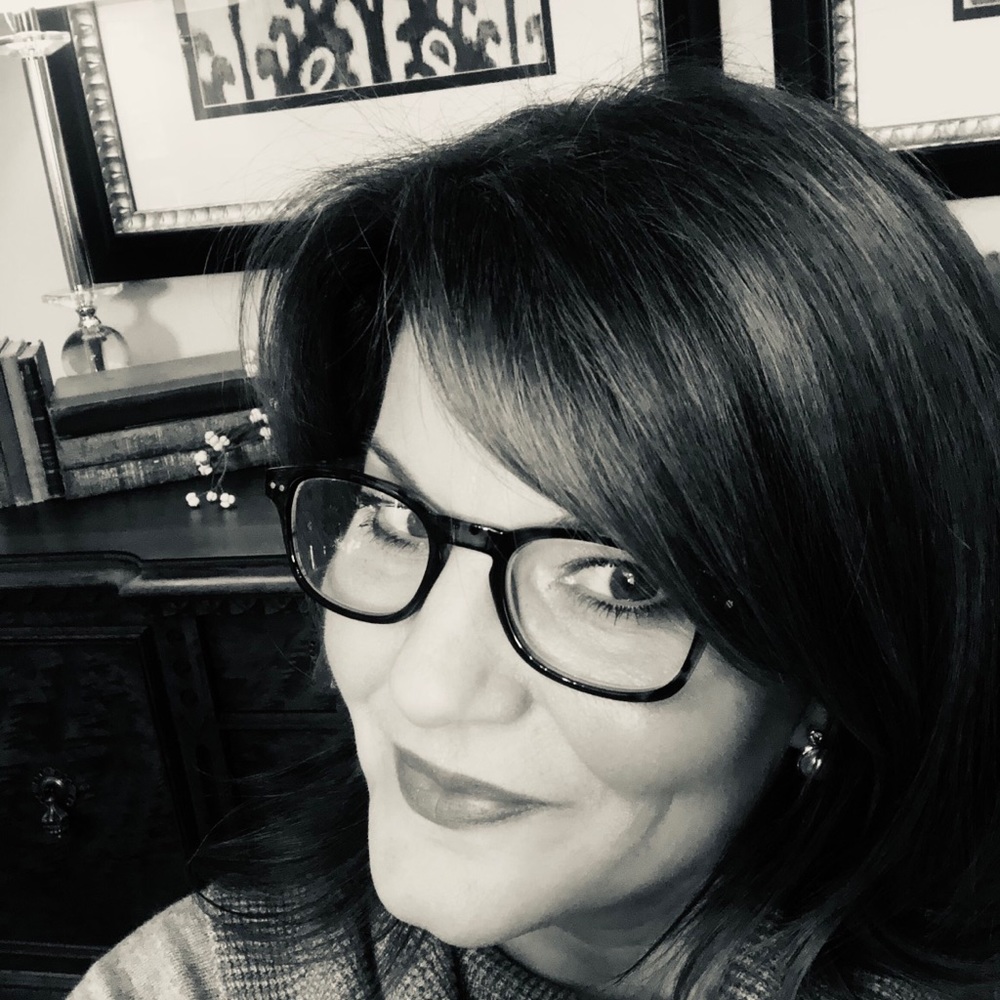 Meet your Posher, Julie